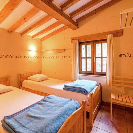 Rent this 2 bed house on 21 in 3980 Tessenderlo, Belgium