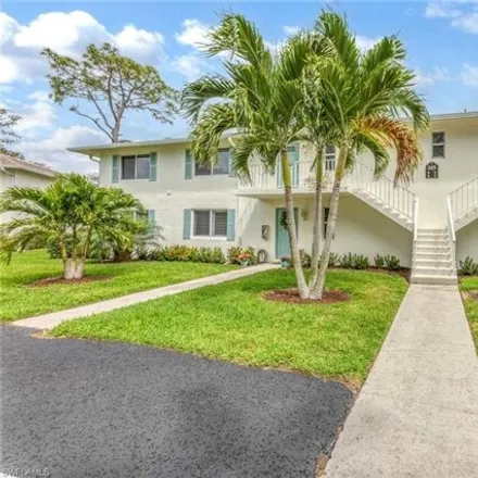 Buy this 2 bed condo on 242 Quails Nest Road in Collier County, FL 34112