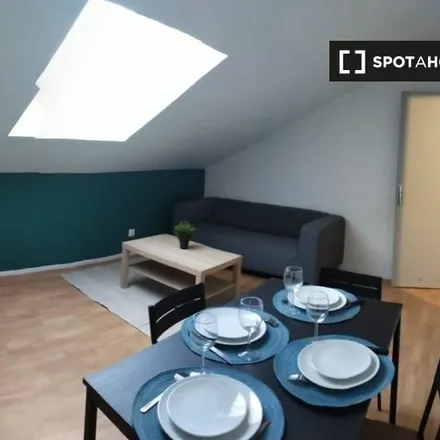 Rent this 5 bed apartment on 5 Rue Briais in 93380 Pierrefitte-sur-Seine, France