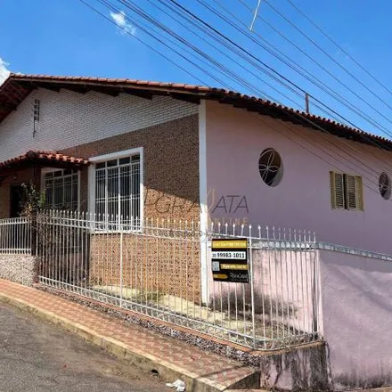 Image 1 - Rua Laurindo Bernardo Ferreira, Catanduvas, Varginha - MG, 37005-510, Brazil - House for sale