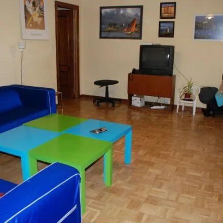 Rent this 1 bed apartment on Parque Móvil del Estado in Calle de Escosura, 28015 Madrid