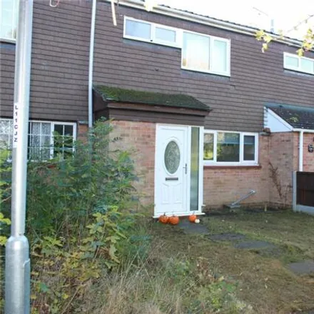 Buy this 3 bed townhouse on The Wye in Daventry, NN11 4PX