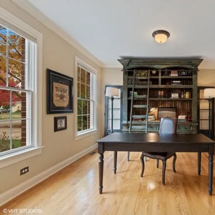 Image 5 - 1277 West Elm Street, Arlington Heights, IL 60004, USA - House for sale