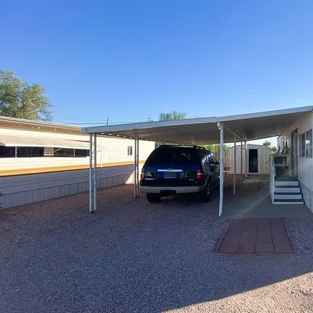 Buy this 1 bed house on 929 North Delaware Drive in Apache Junction, AZ 85120