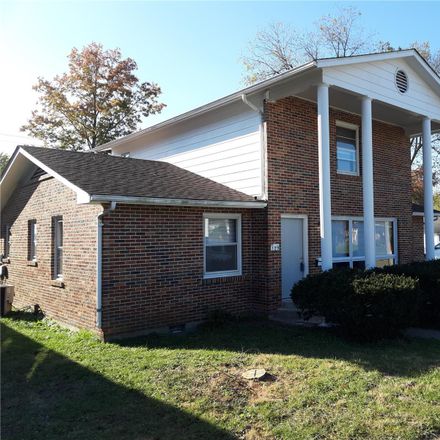 Rent this 4 bed house on N 5th St in Elsberry, MO