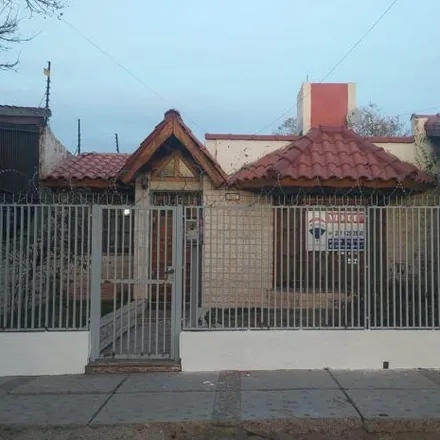 Buy this 4 bed house on José Ingenieros in Departamento Capital, Mendoza
