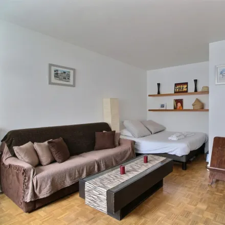Rent this studio apartment on 60 Rue de Saussure in 75017 Paris, France