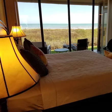 Image 1 - South Padre Island, TX, 78597 - Condo for rent