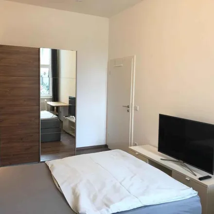 Rent this 3 bed apartment on Mainzer Landstraße 258 in 60326 Frankfurt, Germany