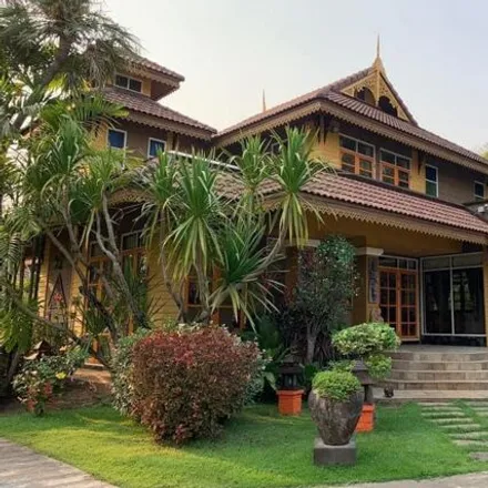 Buy this studio house on Coach's Pizza in Phrueksa Doi Kham, Chiang Mai Province 50230