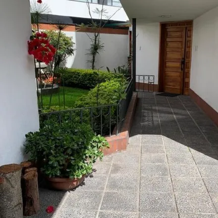 Image 2 - Martinizing, Avenida Antonio Granda Centeno, 170100, Quito, Ecuador - Apartment for rent