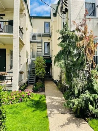 Buy this 1 bed condo on Kamin Realty in 490 South Highland Avenue, Pittsburgh