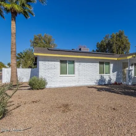 Image 2 - 3232 East Poinsettia Drive, Phoenix, AZ 85028, USA - House for rent