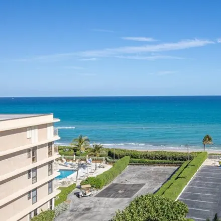 Image 1 - 3232 South Ocean Boulevard, Palm Beach, Palm Beach County, FL 33480, USA - Condo for rent