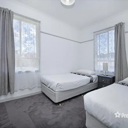 Image 6 - Kent Road, Hamilton VIC 3300, Australia - Apartment for rent