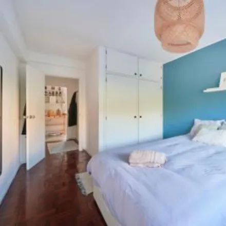 Rent this 2 bed room on Rua Professor Barbosa Sueiro in 1600-477 Lisbon, Portugal
