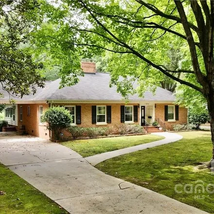 Image 3 - 1234 Rembrandt Circle, The Cloisters, Charlotte, NC 28211, USA - House for sale