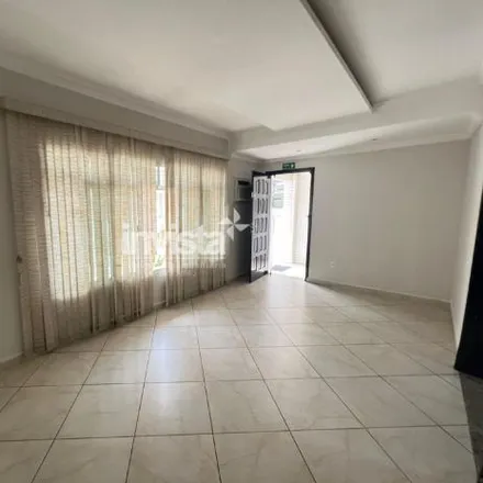 Rent this 4 bed house on Avenida Conselheiro Nébias in Boqueirão, Santos - SP