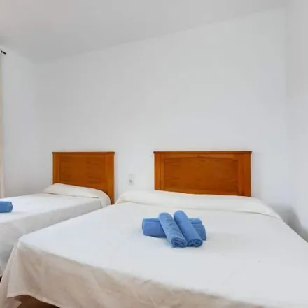 Rent this 5 bed townhouse on 43860 l'Ametlla de Mar
