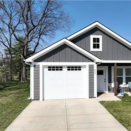 Buy this 3 bed house on 412 East Sea Avenue in Independence, MO 64050