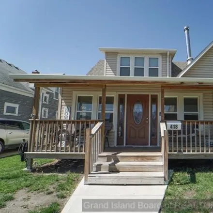 Buy this 3 bed house on Howard Elementary School in West 10th Street, Grand Island