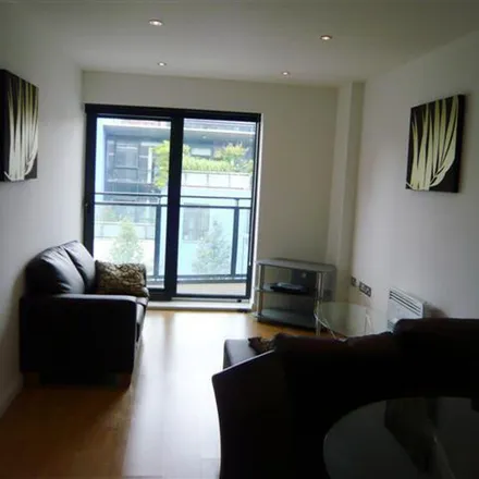 Rent this 2 bed apartment on One Brewery Wharf in Bowman Lane, Leeds