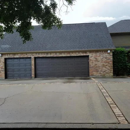 Image 4 - 501 South 5th 1/2 Street, Nederland, TX 77627, USA - House for sale