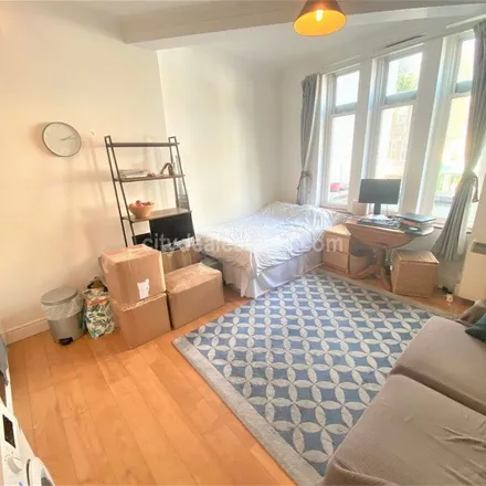 Image 5 - 11 Farrier Street, London, NW1 8PJ, United Kingdom - Apartment for rent