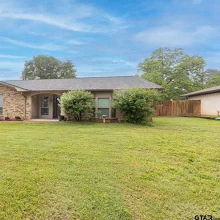 Buy this 5 bed house on 10884 Mockingbird Hill Road in Smith County, TX 75703