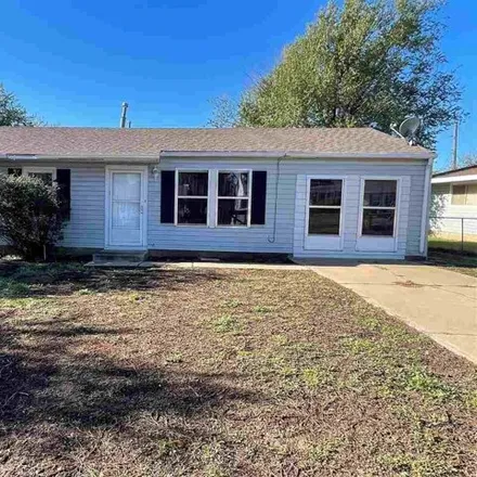 Buy this 5 bed house on 2472 Northwest 28th Street in Lawton, OK 73505