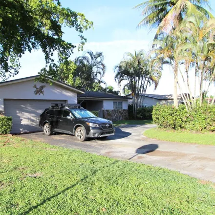 Image 4 - 6797 Southwest 12th Street, Pembroke Pines, FL 33023, USA - House for sale