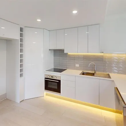 Image 4 - 35 Golden Four Drive, Bilinga QLD 4225, Australia - Apartment for rent