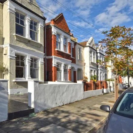 Rent this 3 bed townhouse on Wardo Avenue in London, SW6 6RA