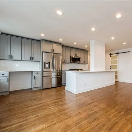 Image 6 - Oakwood Apartments, East Broadway, City of Long Beach, NY 11561, USA - Apartment for sale