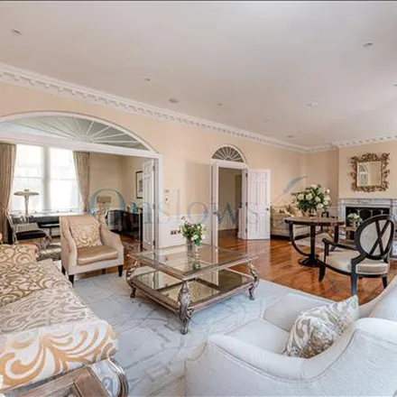 Rent this 7 bed townhouse on Knowsley House in 173-176 Sloane Street, London