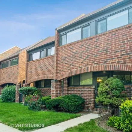Rent this 3 bed townhouse on 837 South Racine Avenue in Chicago, IL 60607