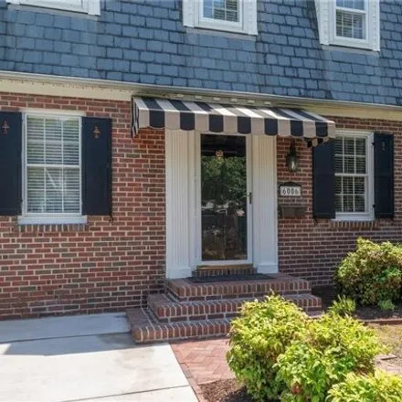Buy this 3 bed house on 6006 Eastwood Terrace in Larchmont, Norfolk