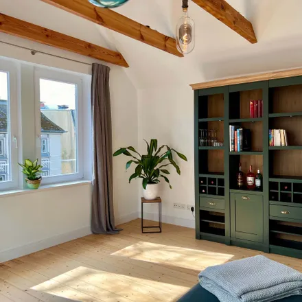 Rent this 3 bed apartment on Friedrich-Legahn-Straße 13 in 22587 Hamburg, Germany