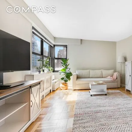 Rent this studio condo on The Eastmore in East 76th Street, New York