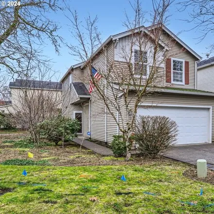 Buy this 3 bed house on 3201 Southeast Robin Circle in Hillsboro, OR 97123