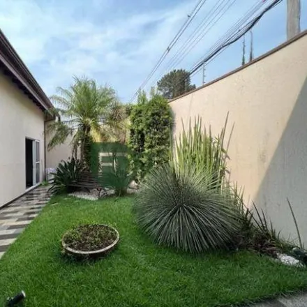 Buy this 3 bed house on Rua Capiberibe in Vila Dainese, Americana - SP