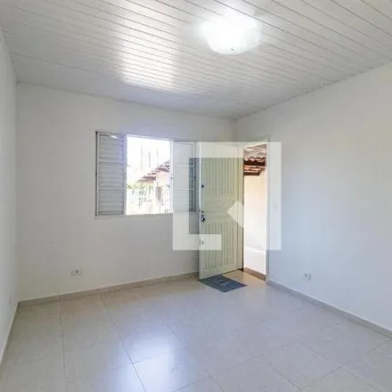 Rent this 2 bed house on Rua Ana Berta Roskamp 470 in Jardim das Américas, Curitiba - PR