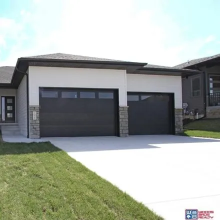 Buy this 4 bed house on North 106th Street in Lincoln, NE 68527