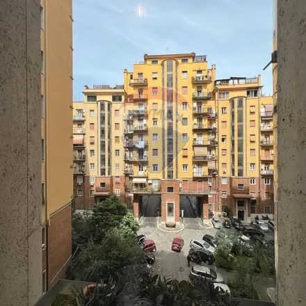 Image 9 - Carrefour, Viale Ventuno Aprile 23, 00162 Rome RM, Italy - Apartment for rent