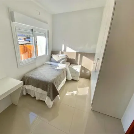 Buy this 2 bed house on Rua Marechal Deodoro in Industrial, Novo Hamburgo - RS