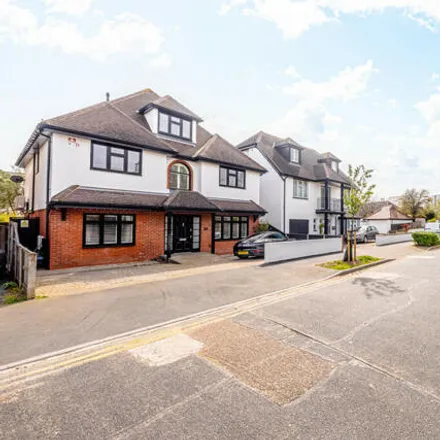 Buy this 4 bed house on Esplanade Gardens in Southend-on-Sea, SS0 8HN