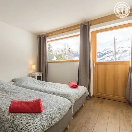 Image 5 - Avenue de Haute-Tarentaise, 73700 Bourg-Saint-Maurice, France - House for rent