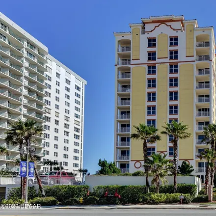 Buy this 3 bed condo on 2071 South Atlantic Avenue in Daytona Beach Shores, Volusia County