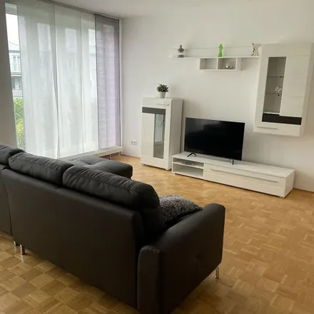 Rent this 3 bed apartment on Eislebenstraße 1 in 53125 Bonn, Germany