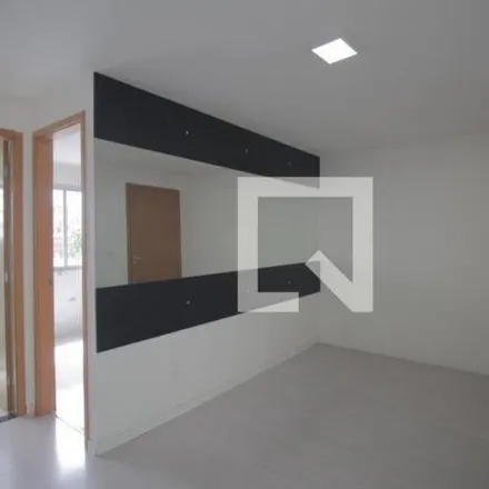 Rent this 2 bed apartment on Bloco 4 in Rua dos Camboatás, Igara